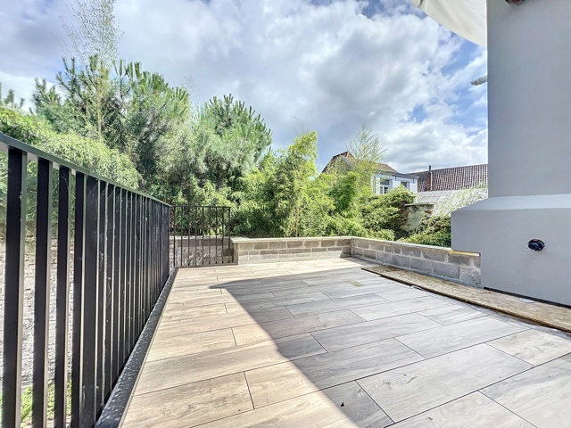 930c45cbdb1d41828ba8b1213d1c0100