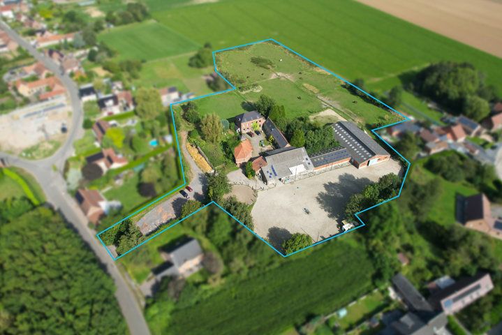 3f15f57f0d354c498a7ed92b41530bc4