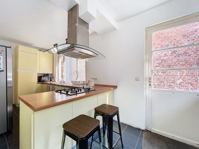 ca00b91510c24b8ca6ee1b19d30e3e11