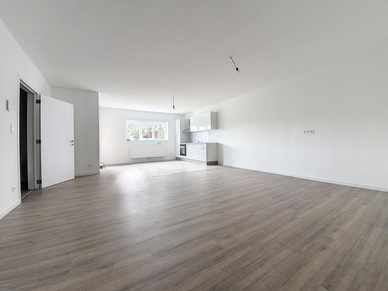 fd0a51646d5c461d981fc6eaa1a518d4