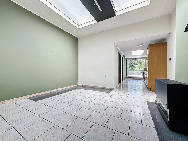 71eebfa63e8e407e975615e9fdbbfaf1