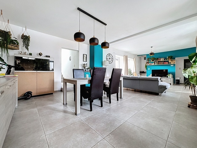 Maison rénovée avec 4 chambres sur Kain 