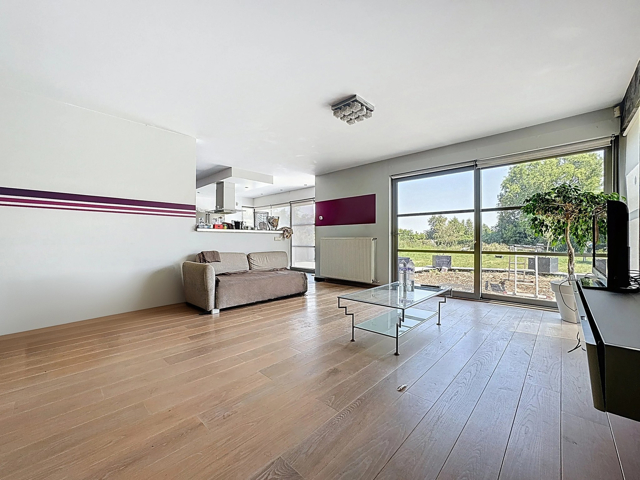 f33e63af22bd47a9894de04ca153d178