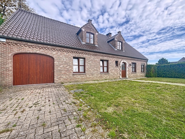 Maison à louer à Blandain