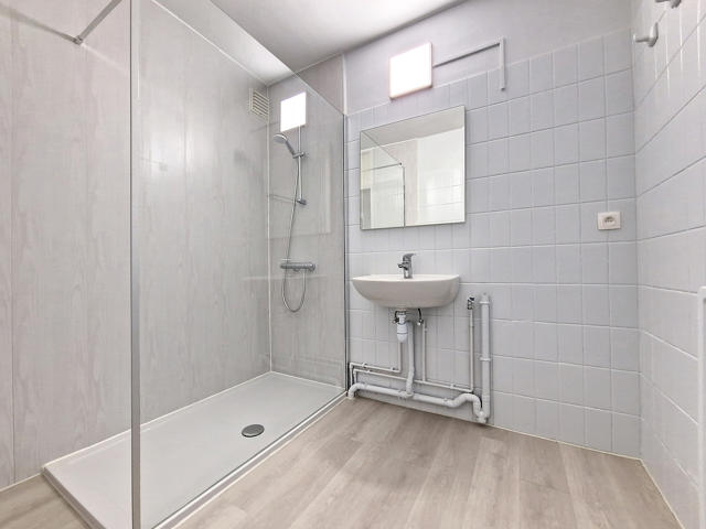 ee1c4a8a631d4e34b5ecca7d5bd42504