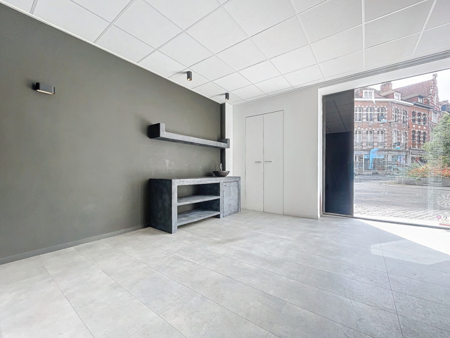 0009bbc7407d4fc18c2ea51e3bbc57da