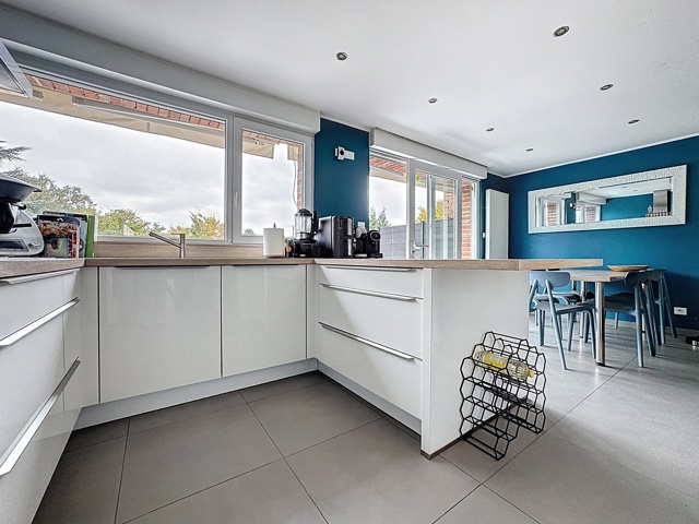 bd9eb5f64ebb44dcb4ab03364646e473