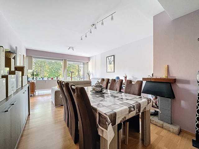 a0cab604fb2a48cbbf12c81f1dc11185