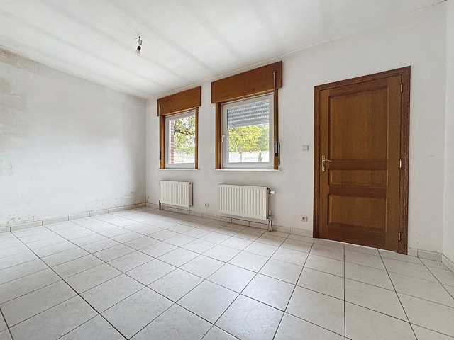 8afbbcae754443719f6f935035591e53