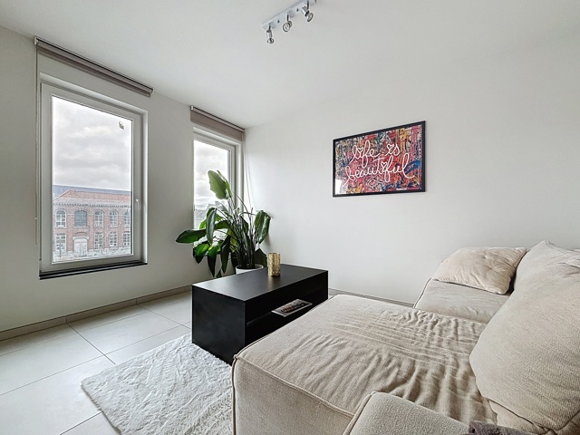 1dd349f68f0e446192d9bab3852b5dbb