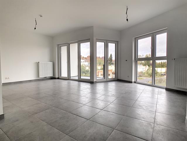 9f4b9a3f5f084cd9a96ee177210e6e6e