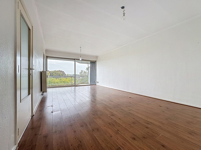 2f0f3a061a8e457c8fb81b2165e786d6