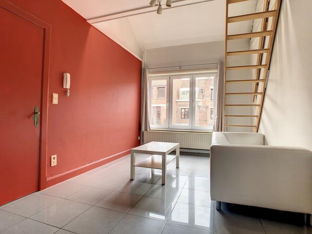 Studio à louer à Tournai