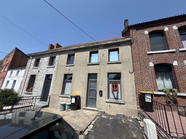 Charmante maison enti�rement r�nov�e avec jardin