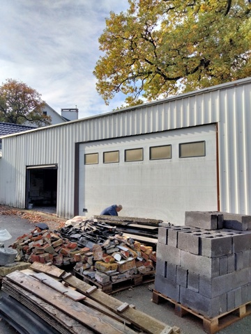 Visites et renseignements 0474204204