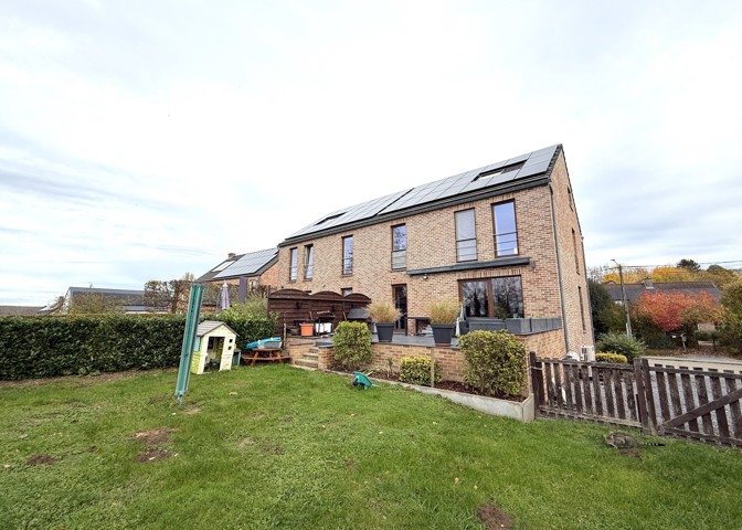 Bel-étage - à louer - 5380 Noville-les-Bois