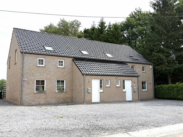 Maison - à louer - 5380 Tillier