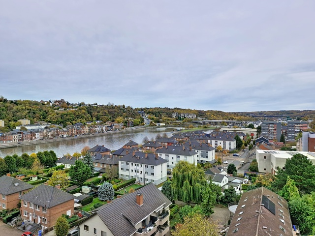 Appartement - à louer - 5100 
