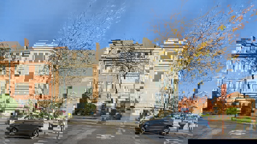 Garage (ferme) - à vendre - 1200 Woluwe-Saint-Lambert