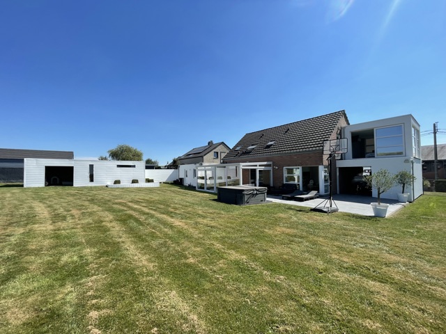 Villa - à vendre - 5150 Floreffe