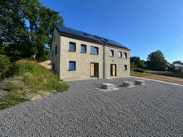 Maison - à louer - 6840 Neufchâteau