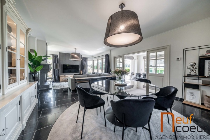 Buitengewoon huis - te koop - 6840 Neufchâteau