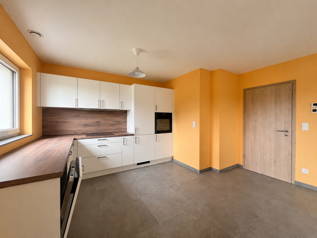 Appartement - à louer - 6870 Saint-Hubert