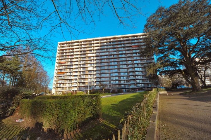 2024-LM-156 - Forumlaan 13-15-17 - Laken