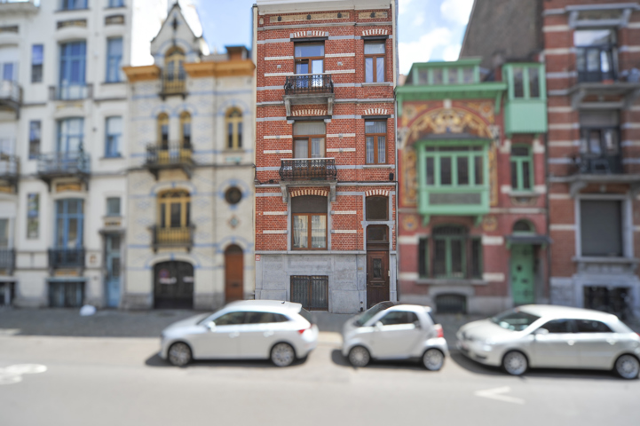 Zeer ruime woning met gunstige ligging nabij Brussel-Zuid