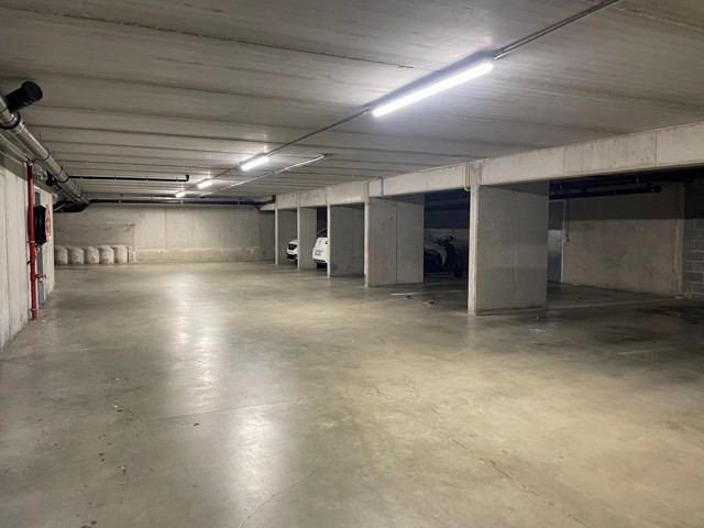 Inside parking - for sale - 1180 Uccle