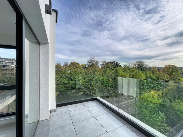 Gelijkvloerse verd. + tuin - te koop - 1180 Uccle