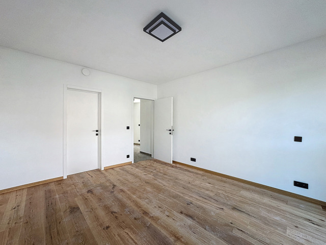 Gelijkvloerse verd. + tuin - te koop - 1180 Uccle