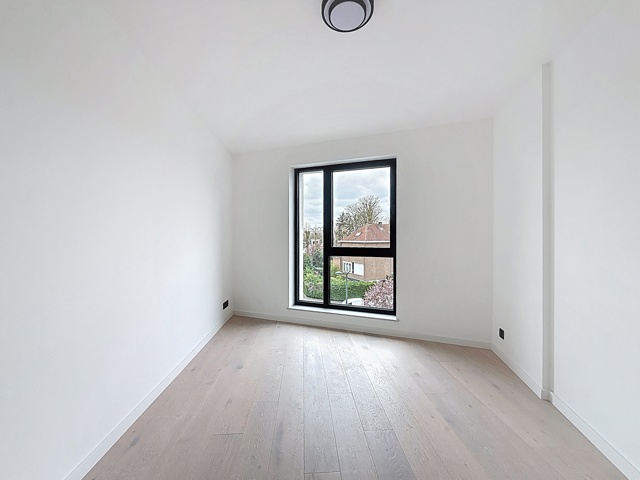 Gelijkvloerse verd. + tuin - te koop - 1180 Uccle