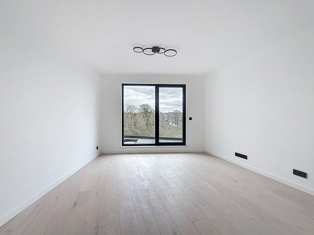 Gelijkvloerse verd. + tuin - te koop - 1180 Uccle