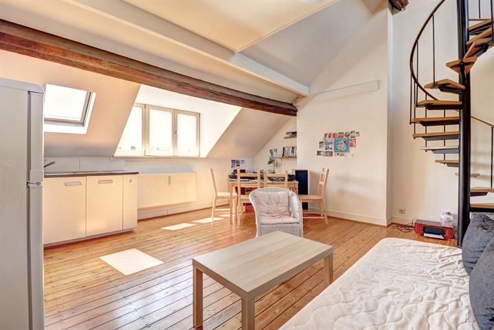 Penthouse - à louer - 1050 Ixelles