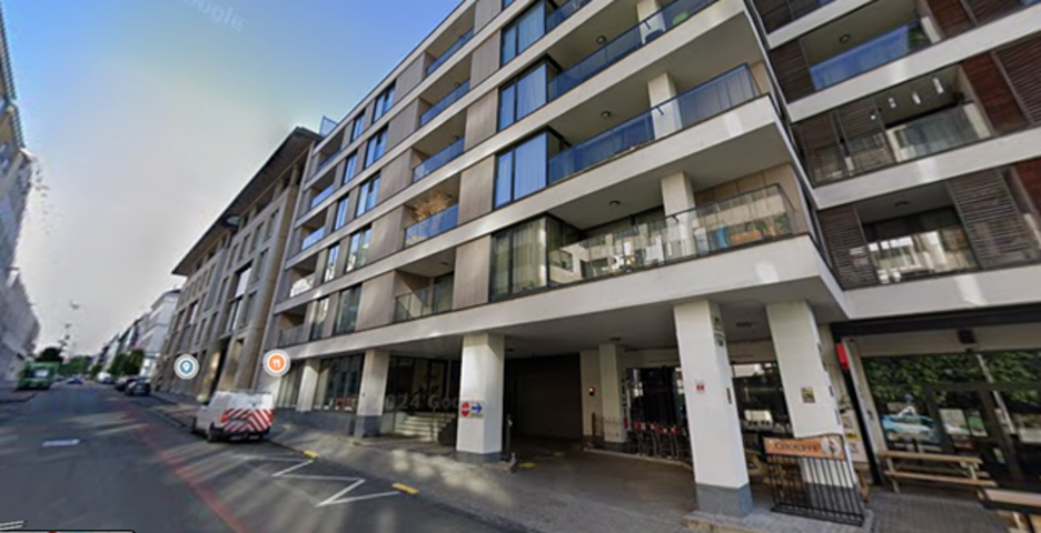 Binnenstaanplaats - te koop - 1000 Bruxelles