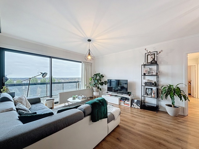 Flat - for rent - 1190 Forest