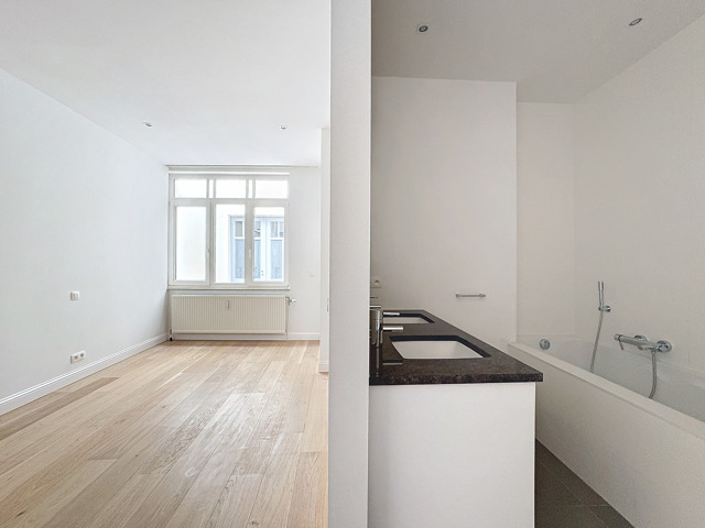 Gelijkvloerse verdieping - te huur - 1040 Etterbeek