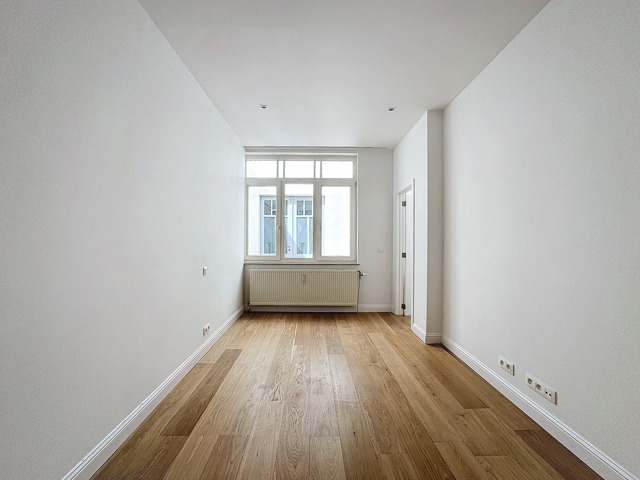 Gelijkvloerse verdieping - te huur - 1040 Etterbeek