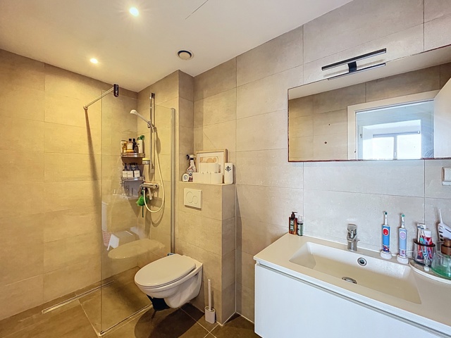 Appartement - te koop - 1140 Evere