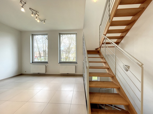 Triplex - à louer - 1200 Woluwe-Saint-Lambert