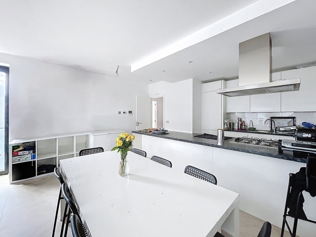 Penthouse - te koop - 1140 Evere