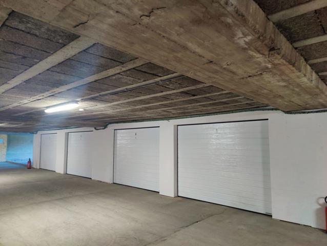 Gesloten garagebox - te huur - 2620 Hemiksem