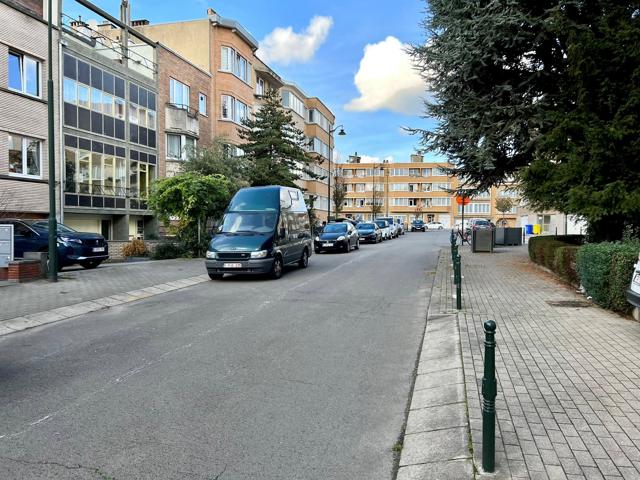 Gesloten garagebox - te koop - 1020 Bruxelles