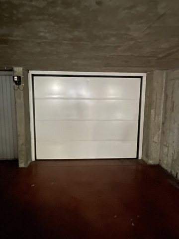 Gesloten garagebox - te koop - 1080 Molenbeek-Saint-Jean