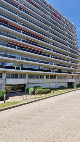 Studio 42 m� au rez-de-chauss�e, investissement id�al