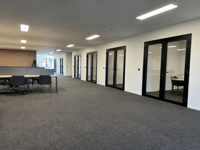 Kantoor - te huur - 1600 Sint-Pieters-Leeuw