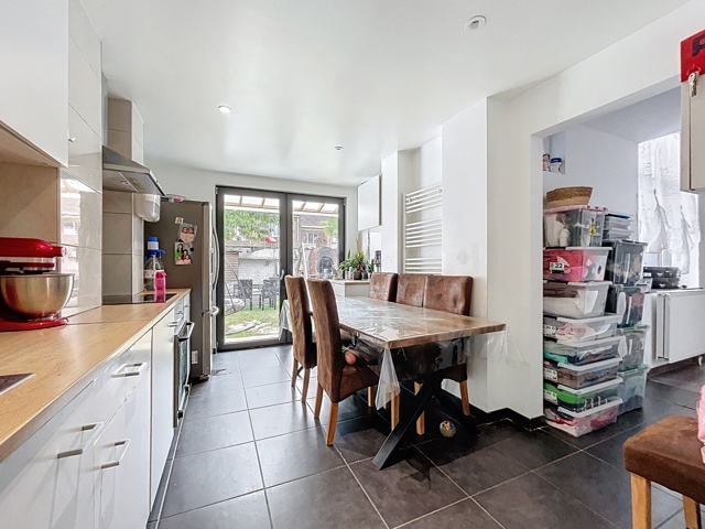 Gelijkvloerse verdieping - te koop - 1070 Anderlecht