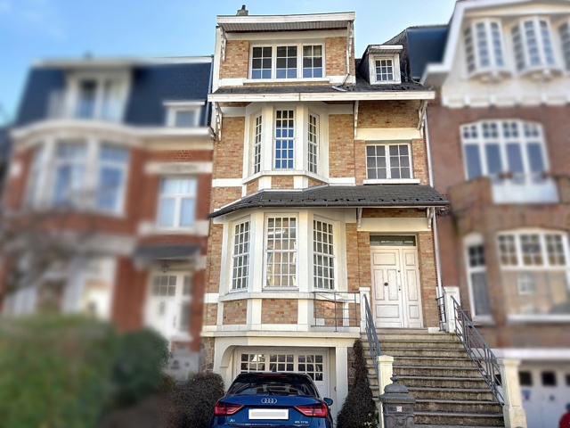 Buitengewoon huis - te koop - 1020 Laeken