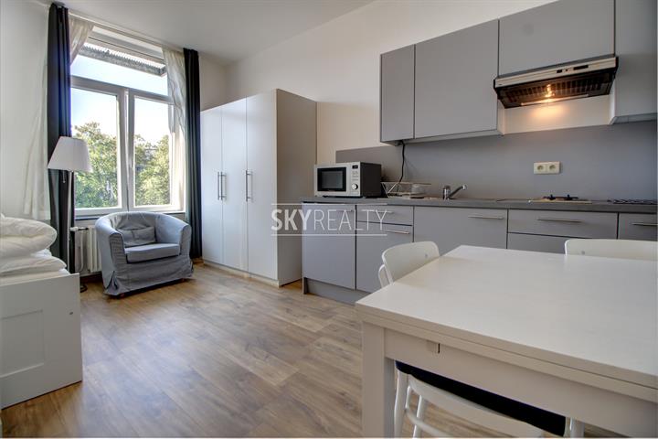 Studio - for rent - 1000 Bruxelles